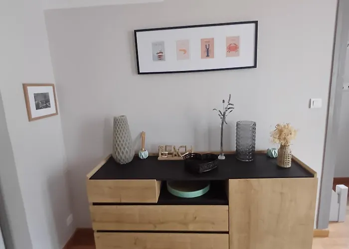 Hébergement de vacances Maison Albion, Plein Centre, Espace Et Confort *