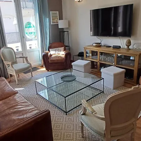 Maison 12-14 Pers Centre, Plage, Terrasse, 10 Lits