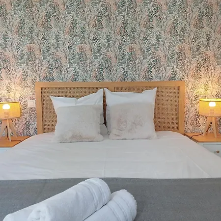 Holiday home Maison 12-14 Pers Centre, Plage, Terrasse, 10 Lits